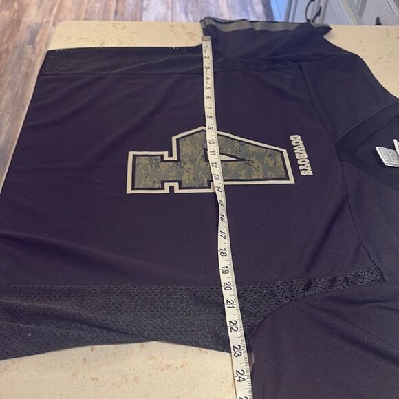 NFL Dallas Cowboys jersey SZ Large Dak Prescott black and green camouflage. - Picture 7 of 8
